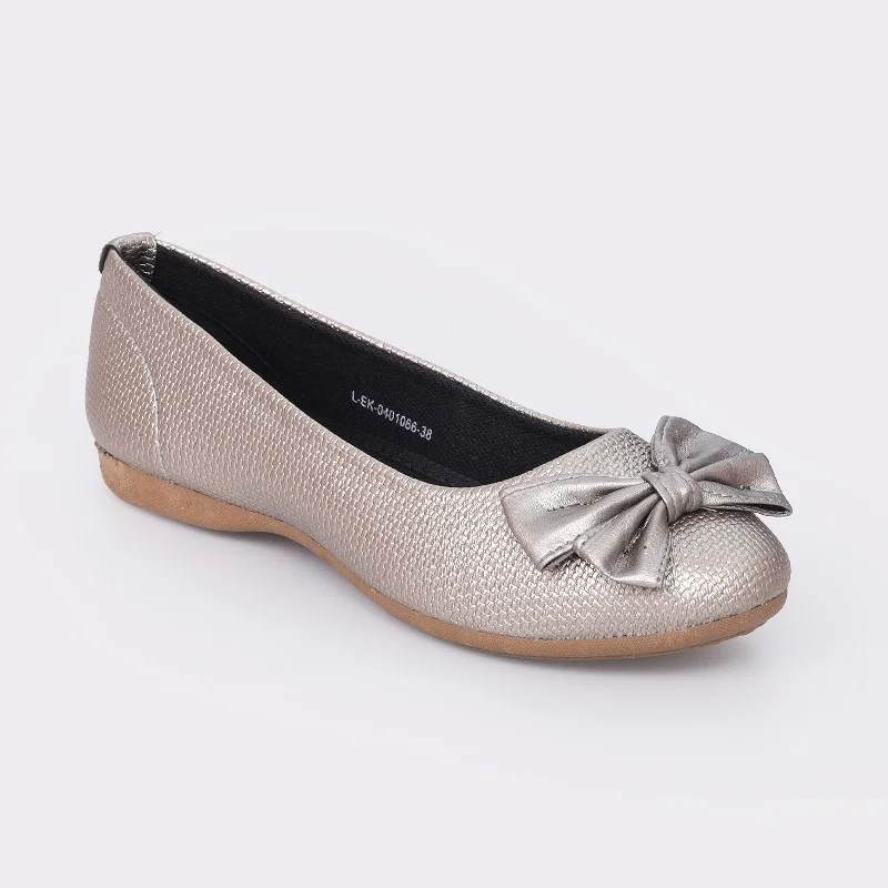 Women's platform stiletto heel pumps with a chunky soleClassy Women's Pumps