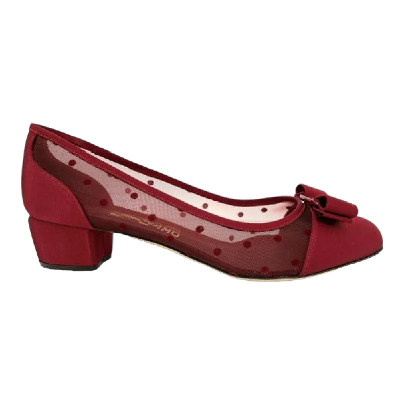 Women's party stiletto heel pumps with a glittery finishSALVATORE FERRAGAMO Vara Dots Women's 724111 Red Pumps Women's party stiletto heel pumps with a glittery finishSALVATORE FERRAGAMO Vara Dots Women's 724111 Red Pumps