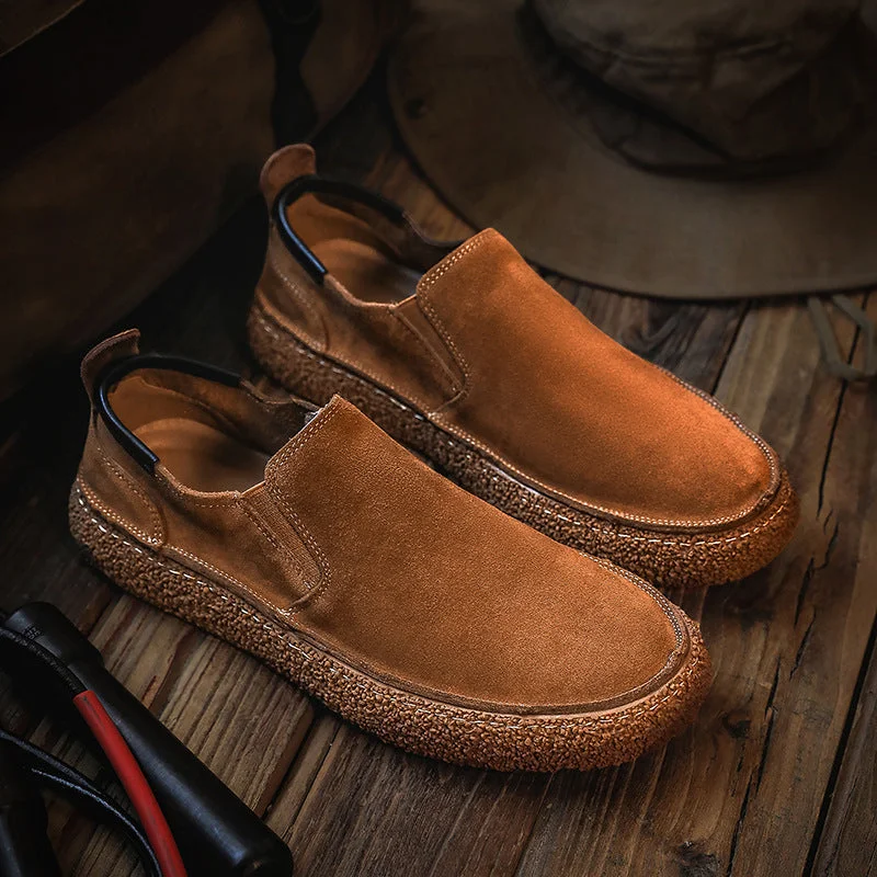 Men's loafers with a low - heeled designMen Retro Breathable Suede Casual Loafers