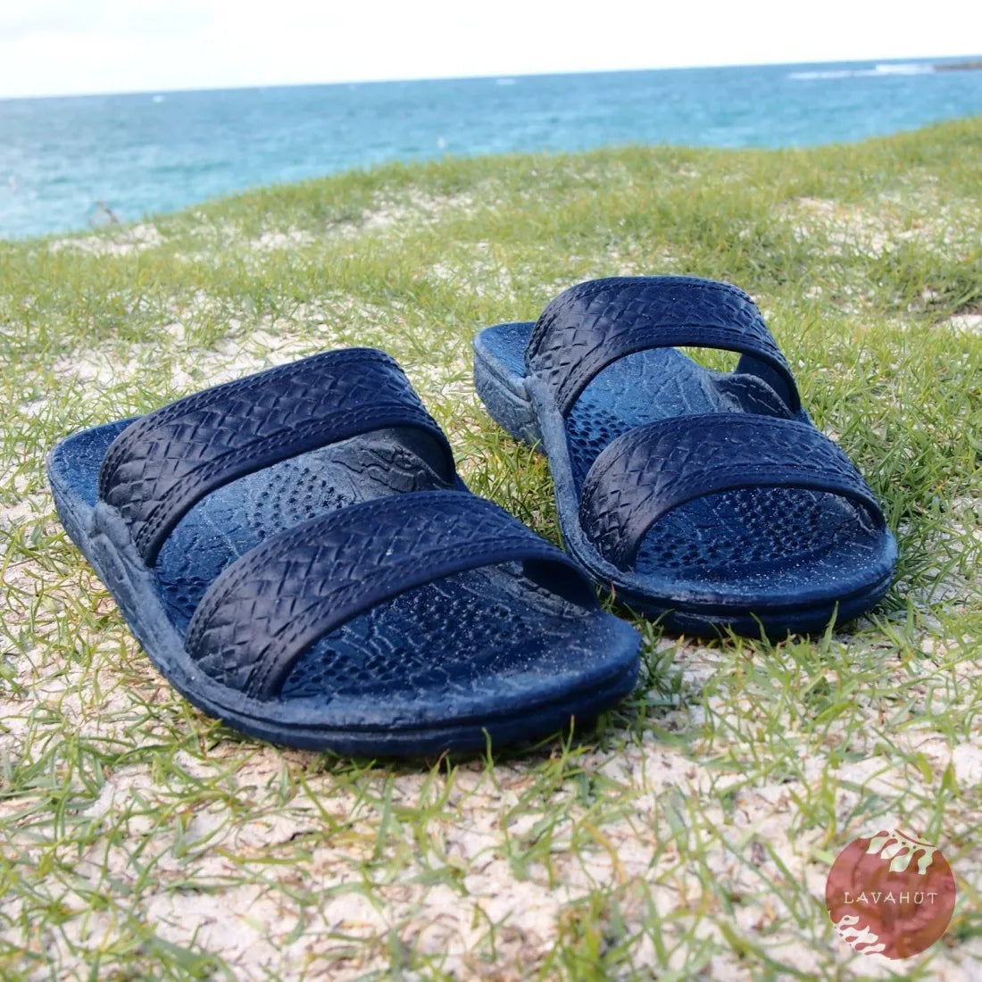 Men's sandals with a stretchy strap for a better fitMen's sandals with a stretchy strap for a better fitNavy Blue Classic Jandals® - Pali Hawaii Sandals Men's sandals with a stretchy strap for a better fitMen's sandals with a stretchy strap for a better fitNavy Blue Classic Jandals® - Pali Hawaii Sandals