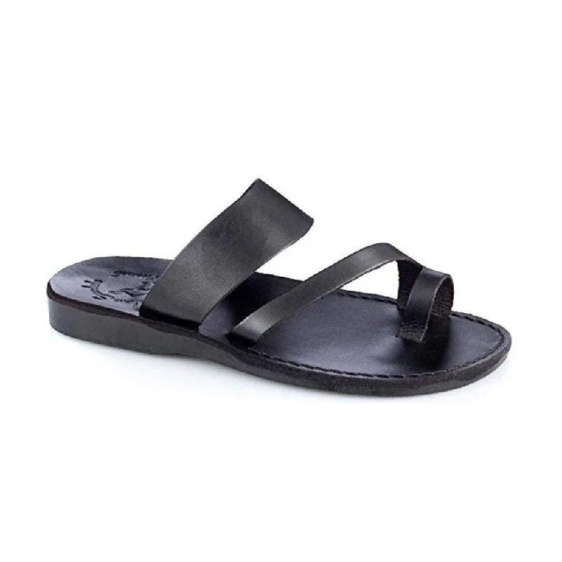 Men's sandals with a stretchy strap for a better fitZohar - Leather Toe Ring Sandal | Black Men's sandals with a stretchy strap for a better fitZohar - Leather Toe Ring Sandal | Black