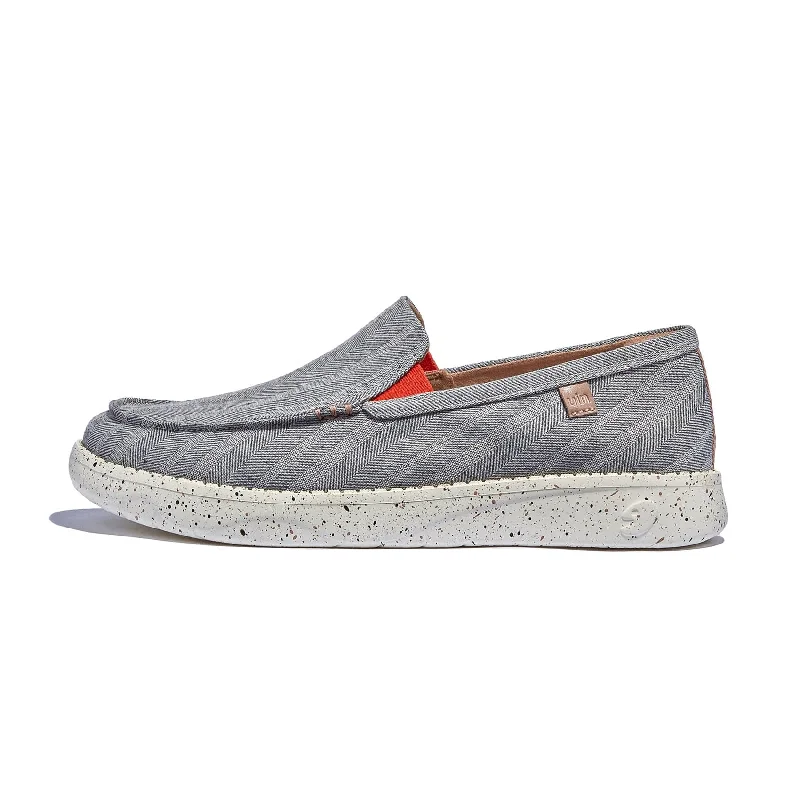 Men's loafers in a neutral color like black or brownLight Grey Tarragona III Men