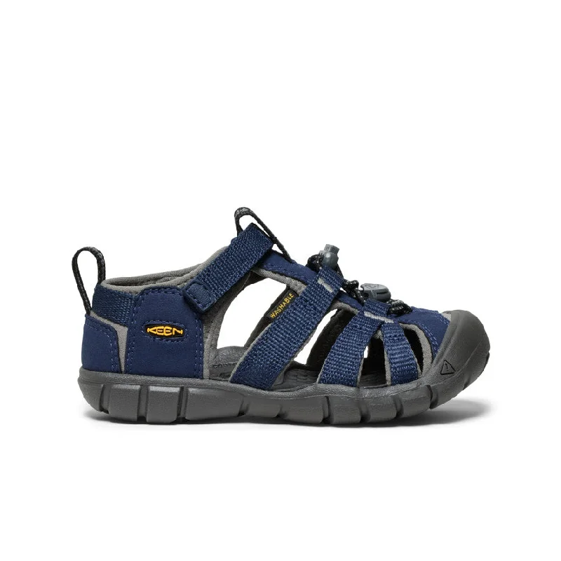 Men's sandals with a perforated leather upper for ventilationLittle Kids' Seacamp II CNX | Naval Academy/Drizzle Men's sandals with a perforated leather upper for ventilationLittle Kids' Seacamp II CNX | Naval Academy/Drizzle
