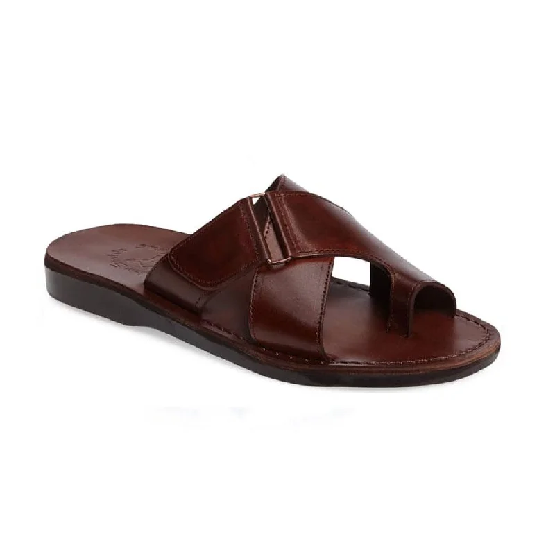 Men's sandals with a durable outer soleMen's sandals with a durable outer soleAsher - Leather Slide On Sandal | Brown Men's sandals with a durable outer soleMen's sandals with a durable outer soleAsher - Leather Slide On Sandal | Brown