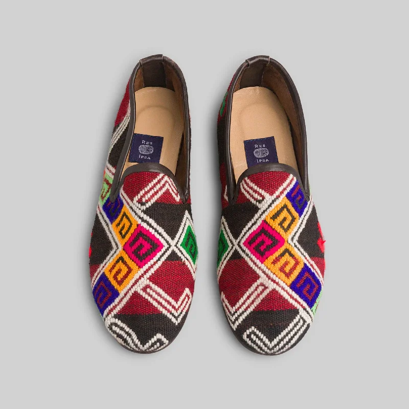 Men's loafers with a tassel front for a classic lookMen's Kilim Loafer Size 9