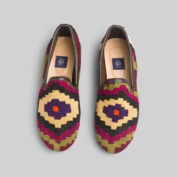 Men's loafers with a moc - toe designMen's Kilim Loafer Size 12