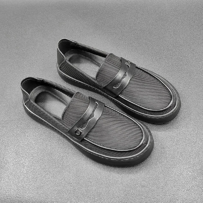 Suede men's loafers for a soft and luxurious feelMen Retro Pure Black Leather Casual Loafers