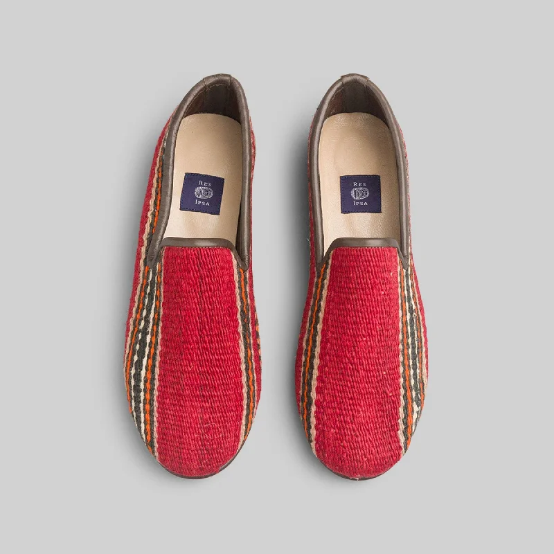 Men's loafers with a pointed toe for a stylish appearanceMen's Kilim Loafer Size 11