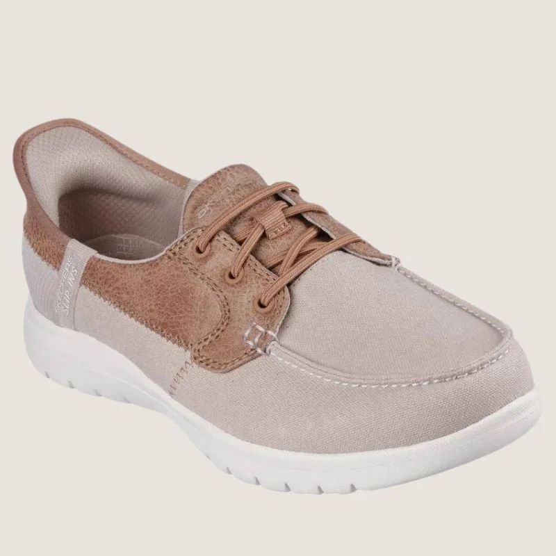 Men's loafers with a perforated leather upper for ventilationSkechers Slip Ins On The Go Flex Palmilla