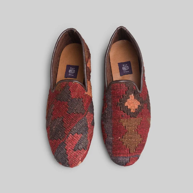 Men's loafers with a flexible sole for easy movementMen's Kilim Loafer Size 10