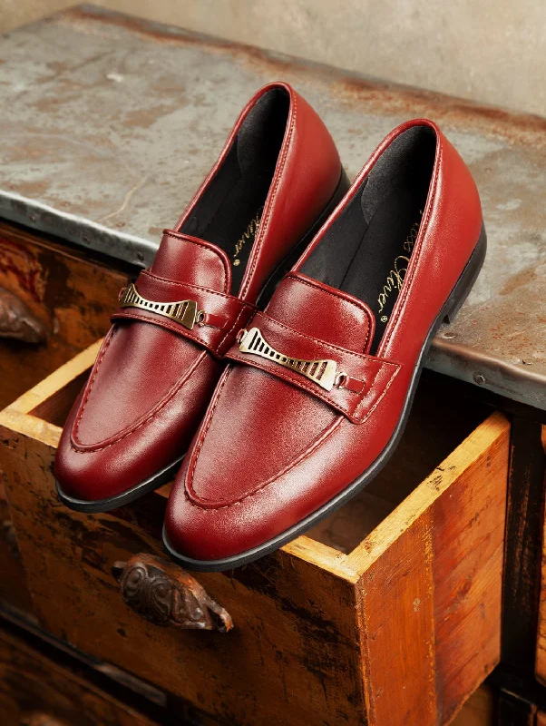 Men's loafers with a low - heeled designBridge-Bit Cactus Leather Vegan Loafer | Burgundy