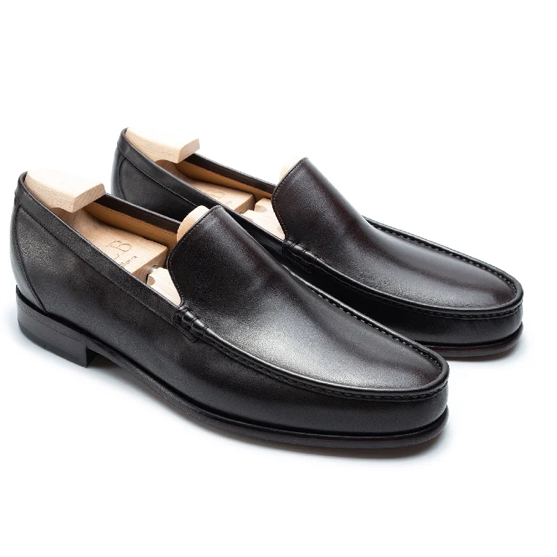 Men's loafers with a pointed toe for a stylish appearanceKIOWA 2509