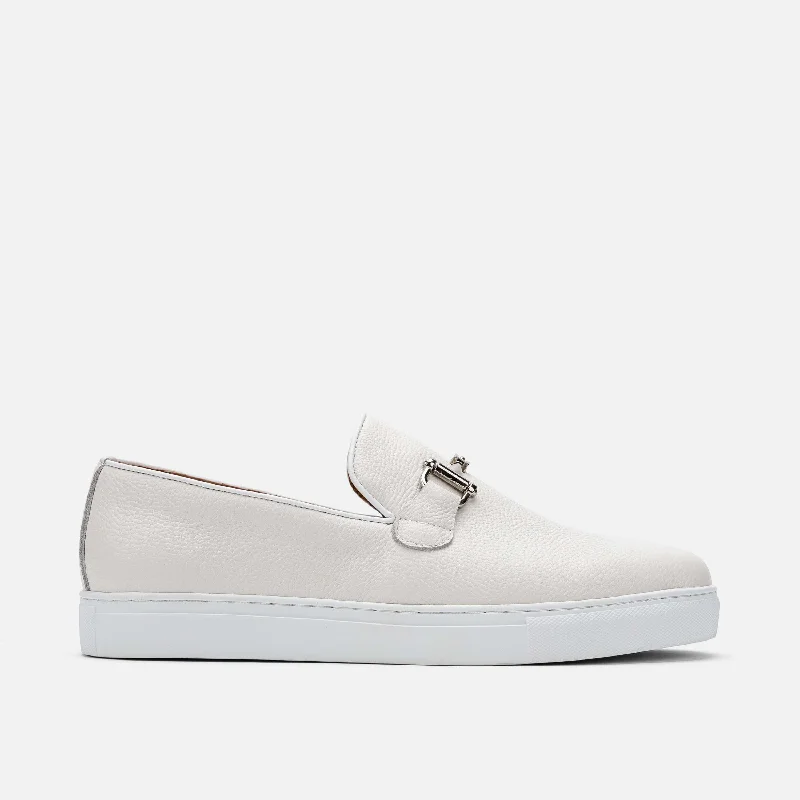 Men's loafers with a stretchy side panel for a better fitBoardwalk White Leather Horse-Bit Sneakers Men's loafers with a stretchy side panel for a better fitBoardwalk White Leather Horse-Bit Sneakers