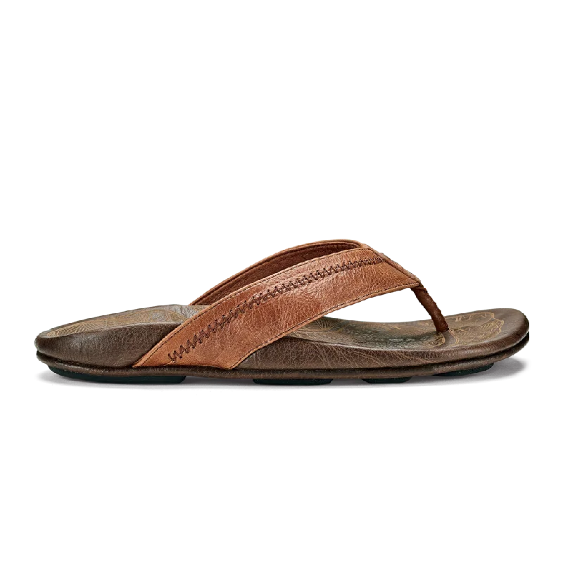 Men's sandals in a neutral color like black or brownHiapo Men's