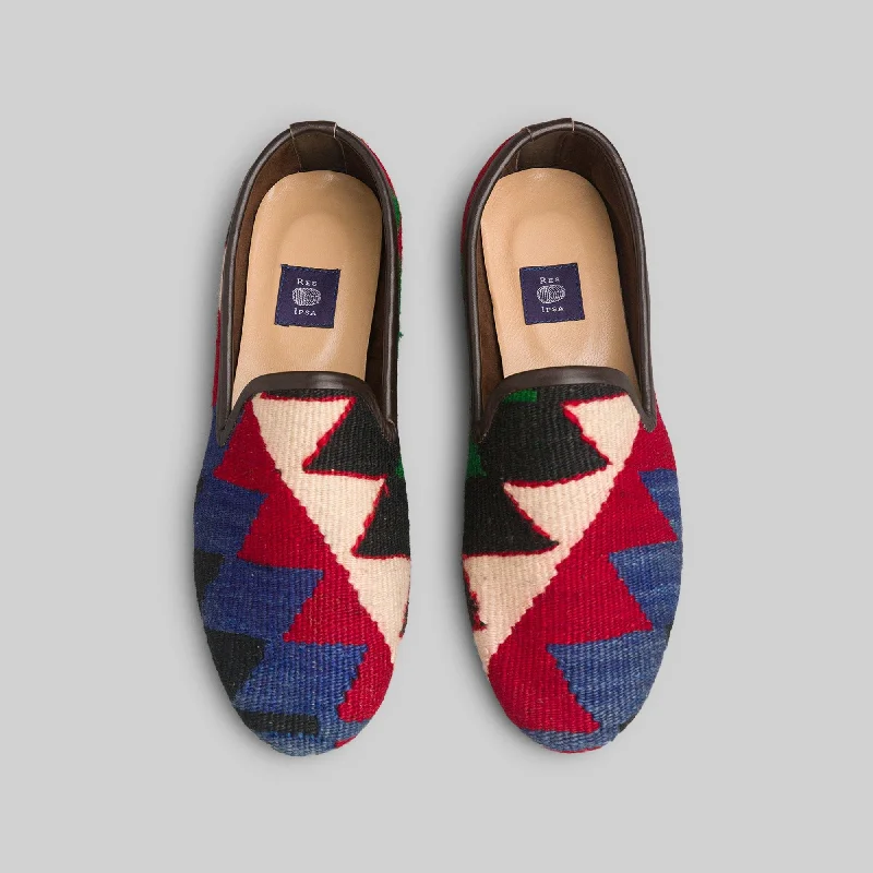 Men's loafers with a pointed toe for a stylish appearanceMen's Kilim Loafer Size 12
