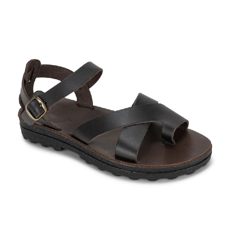 Men's sandals with a perforated leather upper for ventilationMen's sandals with a perforated leather upper for ventilationTovah - Molded Crossover Strap Sandal | Brown Men's sandals with a perforated leather upper for ventilationMen's sandals with a perforated leather upper for ventilationTovah - Molded Crossover Strap Sandal | Brown