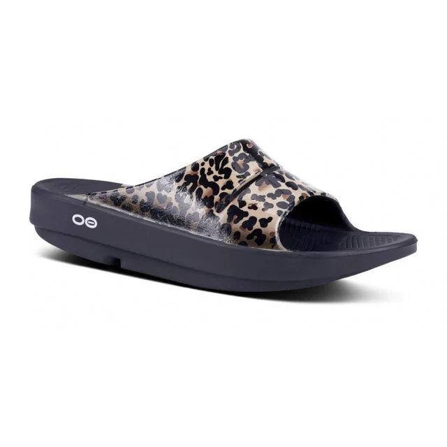 Flip - flop style men's sandals for beach wearWomen's Ooahh Limited
