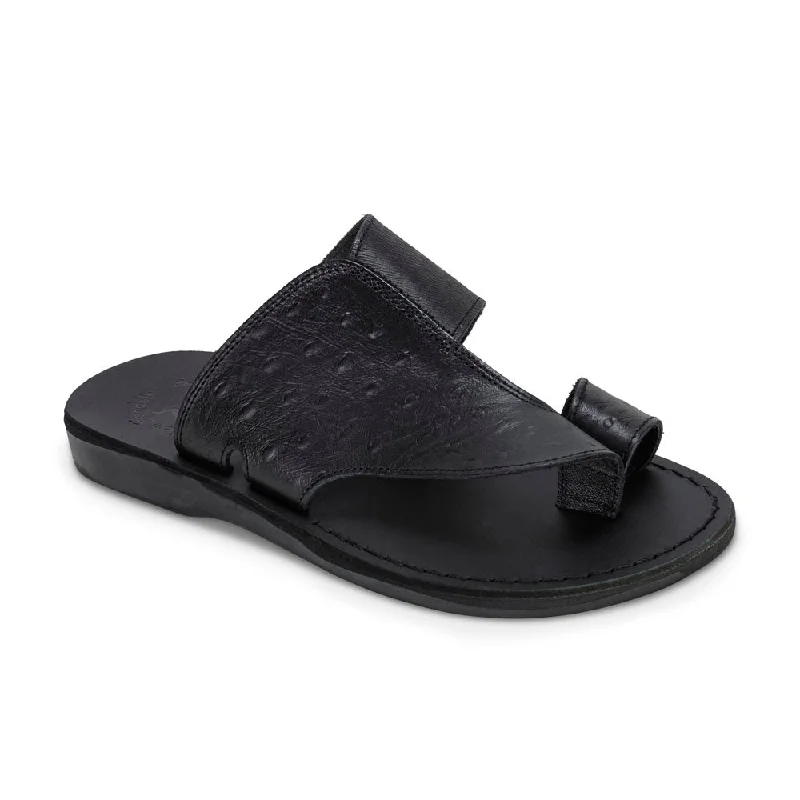 Men's sandals with a buckle closureMen's sandals with a buckle closurePeter LE - Leather Toe Strap Sandal | Black Ostrich Men's sandals with a buckle closureMen's sandals with a buckle closurePeter LE - Leather Toe Strap Sandal | Black Ostrich