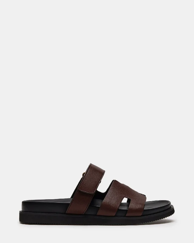 Men's sandals with a rubber sole for traction MAIVEN BROWN LEATHER