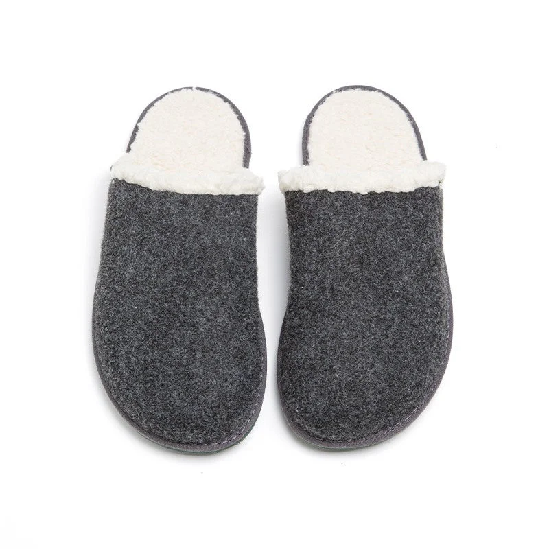 Men's slippers in a warm color like red or brown Vegan home slipper gray SAW002