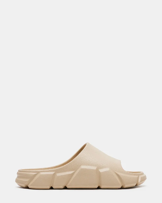 Men's sandals with a cushioned footbed CHARGED TAN