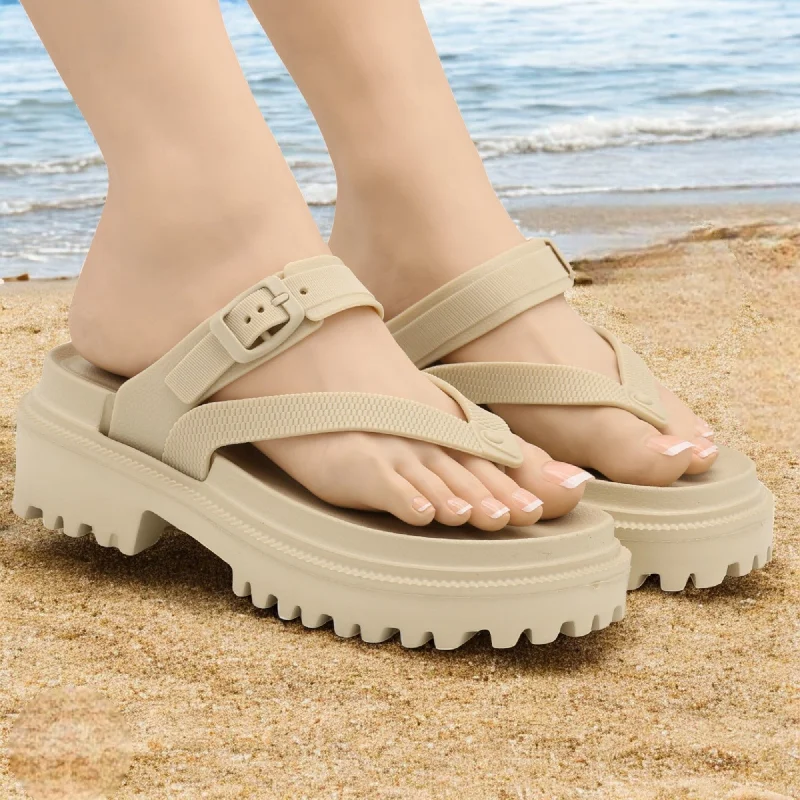 Men's slippers with a soft, flexible sole Leviana flipflop