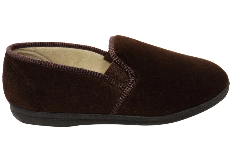 Men's slippers in a warm color like red or brown Grosby Ryan Mens Comfortable Slippers