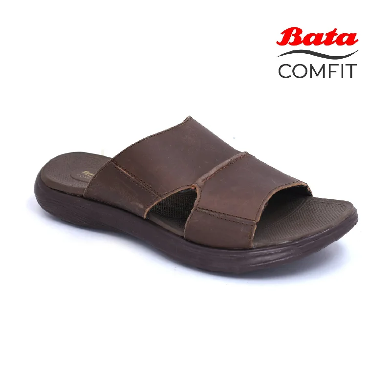 Men's slippers with a Velcro closure for easy on and off Bata Comfit - Men