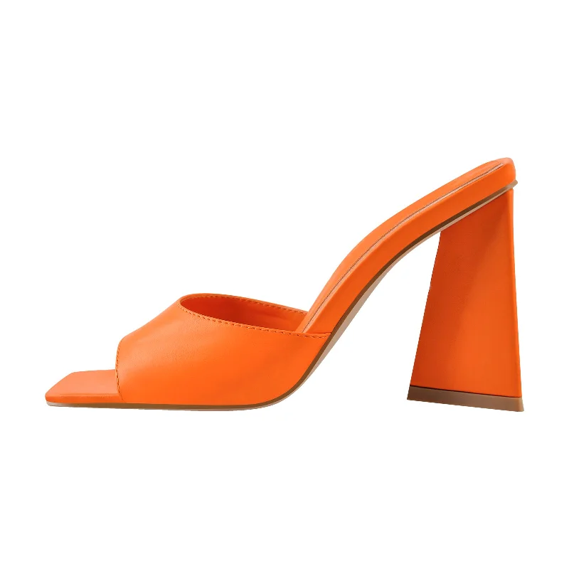 Men's sandals with a rubber sole for traction Square Toe Chunky Heel Sandal Mules