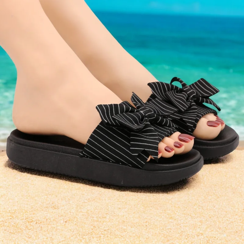 Leather men's slippers with a mule style Kids candy bow