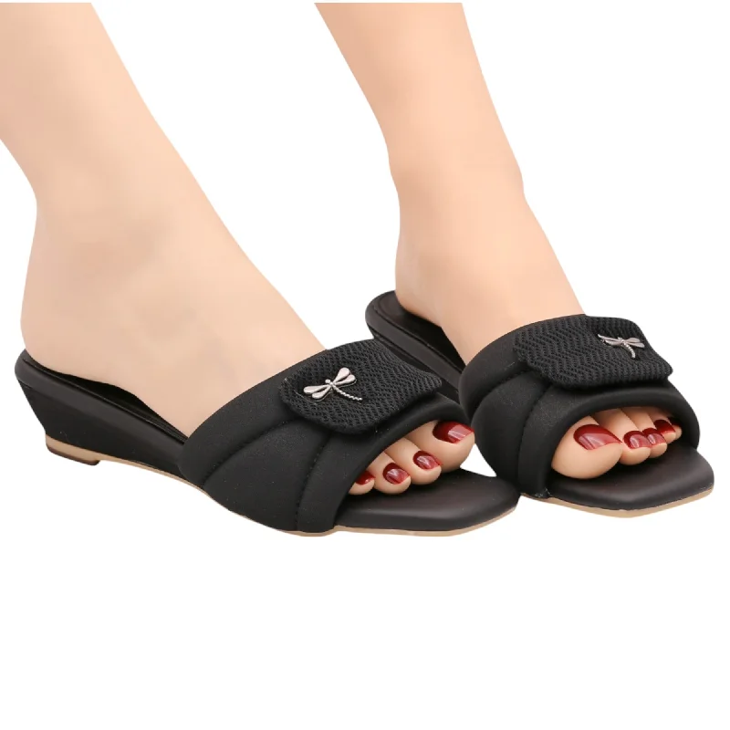 Men's slippers with a soft, flexible sole M0614 kitten wedge
