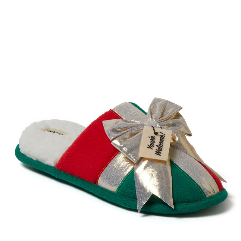 Men's slippers with a decorative pom - pom or tassel Dearfoams Unisex Novelty Holiday Christmas Scuff Slipper