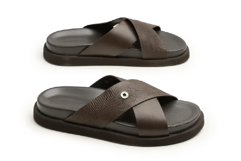 Men's slippers with a Velcro closure for easy on and off LOGO 7926 BRA