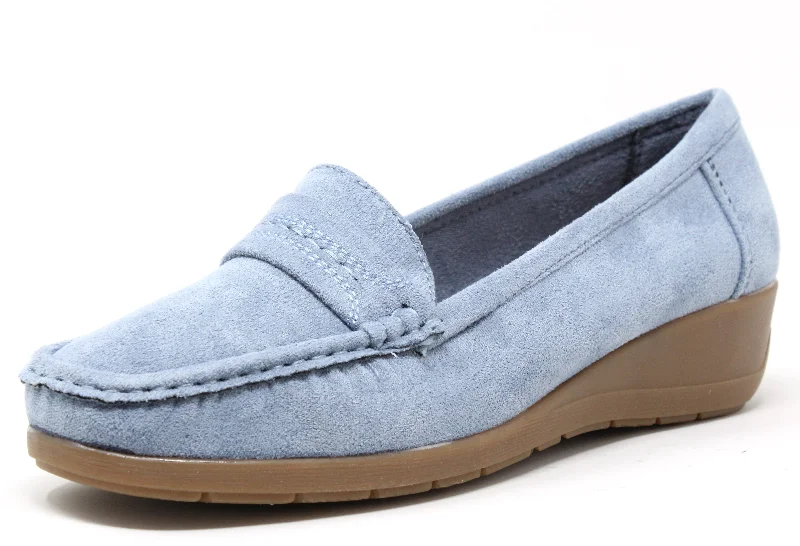 Women's Geometric - Patterned Loafers in Multicolor for a Fashion - Forward Look Soft Wedge Loafer Women's Geometric - Patterned Loafers in Multicolor for a Fashion - Forward Look Soft Wedge Loafer