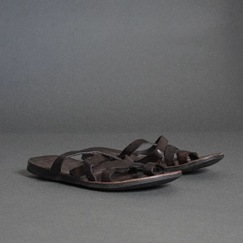 Men's sandals with a pointed toe for a stylish look46335 Dark Brown