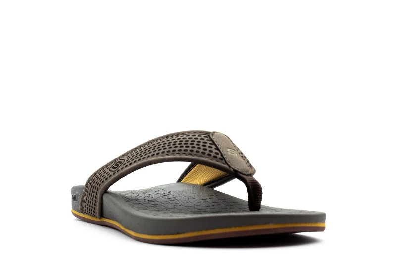 Men's sandals with a leather lining for comfortSkechers RELAXED FIT: PELEM - EMIRO