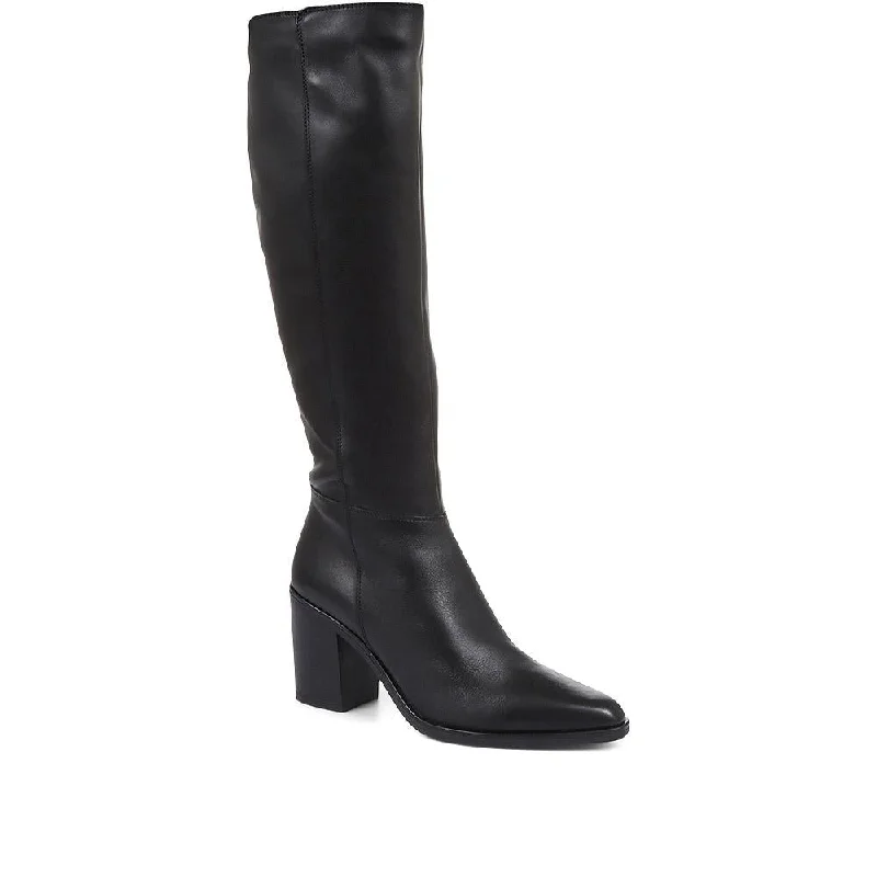 Men's sandals with a shock - absorbing insoleCagliari Extra Slim Calf Fit Knee High Boots - CAGLIARIXS / 321 244