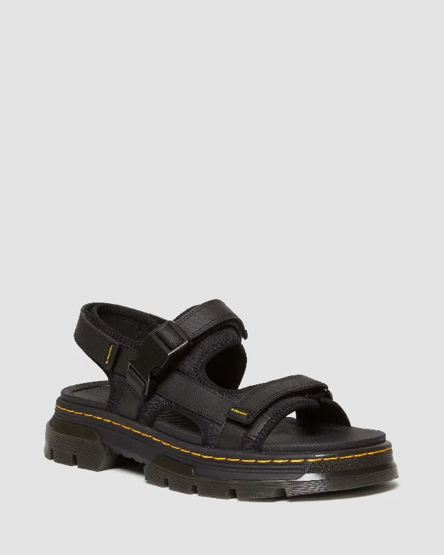 Men's sandals with a cushioned footbedMen's sandals with a cushioned footbedForster Poly Rip Stop+Element Leather Sandals