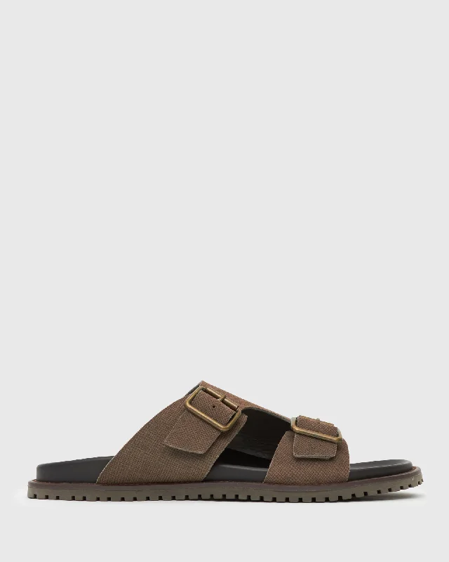 Men's sandals with a contrast stitching detailMen's sandals with a contrast stitching detailGAGE Leather Buckled Sandals