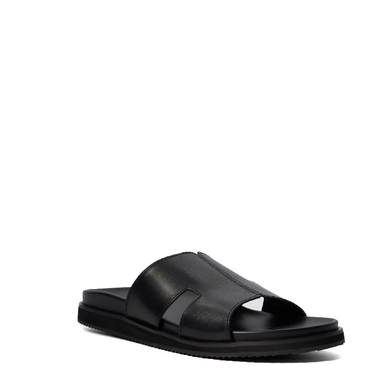 Men's sandals with a decorative buckle or charmINSIGHT - BLACK