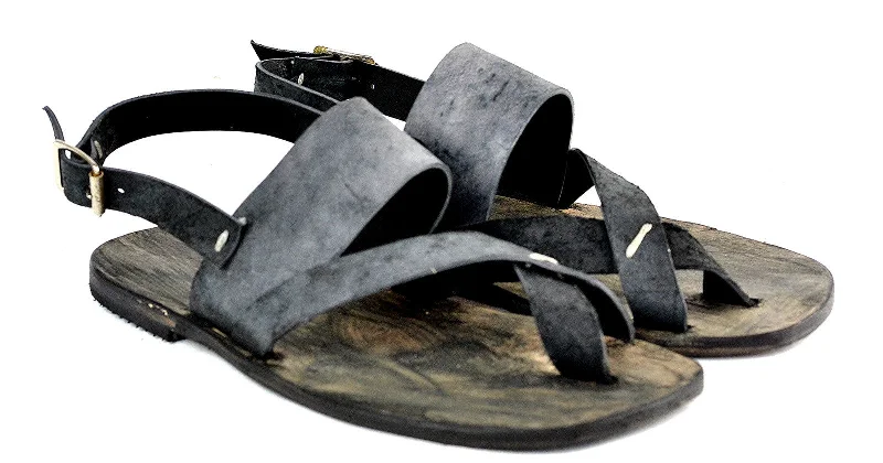 Men's sandals with a cushioned footbedJesus Mandal  |  Reverse Cordovan