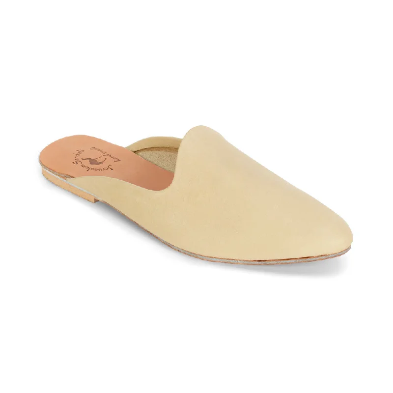 Men's sandals with a pointed toe for a stylish lookNihi - Pointed Toe Leather Mule | Natural Men's sandals with a pointed toe for a stylish lookNihi - Pointed Toe Leather Mule | Natural