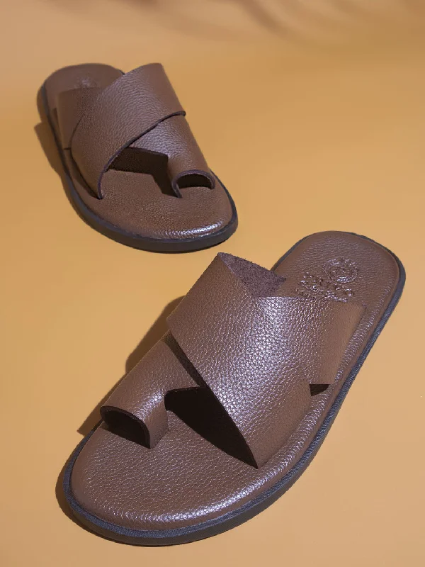 Men's sandals with a toe post designMen's sandals with a toe post designPrivo Brown One Toe Casual Sandal For Men