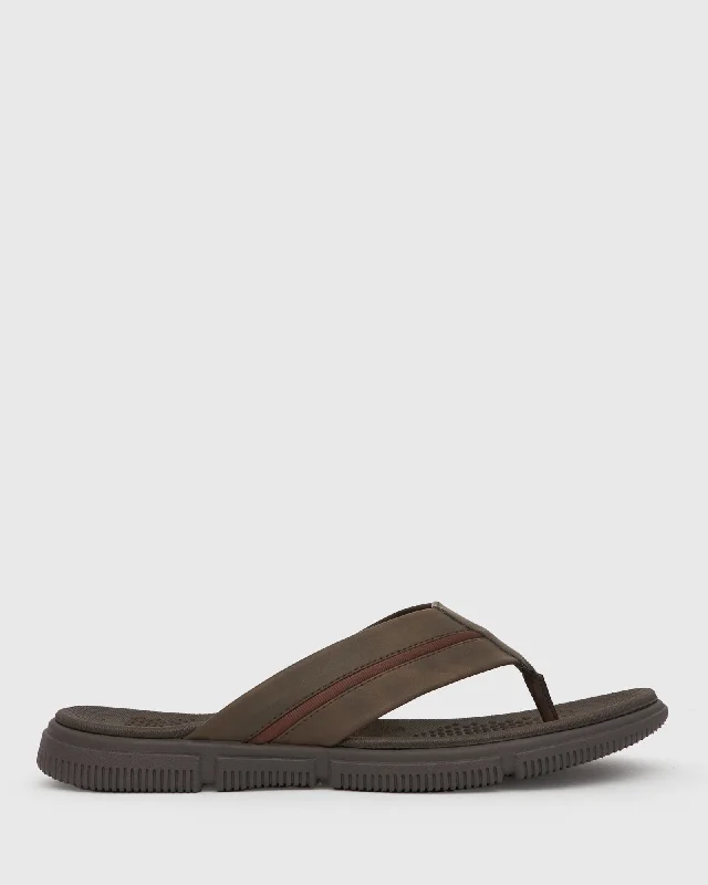 Men's sandals with a stretchy strap for a better fitMen's sandals with a stretchy strap for a better fitTIDAL Casual Thong Sandal
