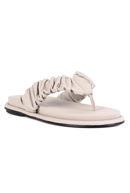 Women's Thong Sandals with a Beaded Design in Multicolor for a Beachy AestheticWomen's Thong Sandals with a Beaded Design in Multicolor for a Beachy AestheticAASHI