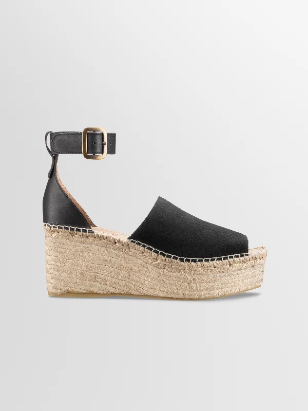 Child - Friendly Women's Sandals with a Secure Buckle in Purple for Moms on the GoChild - Friendly Women's Sandals with a Secure Buckle in Purple for Moms on the GoAtella in Nero