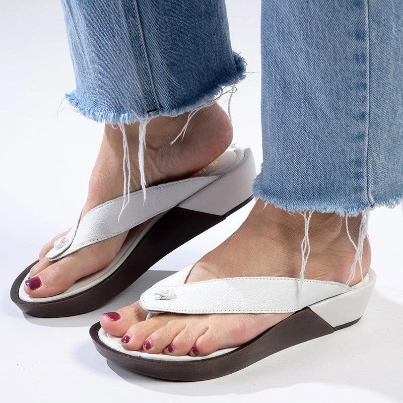 Adjustable Strap Women's Sandals with a Padded Heel in Pink for a Custom FitAdjustable Strap Women's Sandals with a Padded Heel in Pink for a Custom FitFroggie Rox Leather Comfort Thong Sandal - White