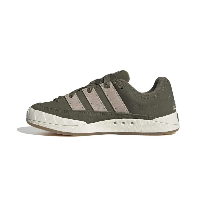 Men's high - performance basketball sneakers with air cushioningadidas Adimatic Green Men's high - performance basketball sneakers with air cushioningadidas Adimatic Green