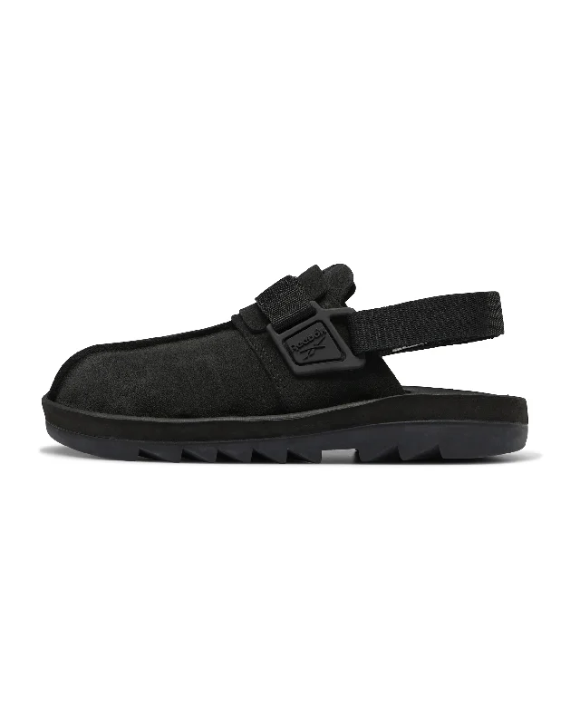 Men's hiking sneakers with a high - traction soleBeatnik - Black / Black