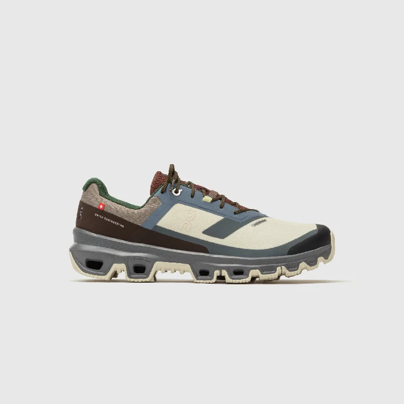 High - Top Women's Leather Sneakers in Black for a Stylish and Durable OptionPACKER X ON CLOUDVENTURE WATERPROOF